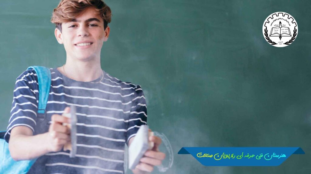 نمونه‌ای از مشارکت دانش‌آموزان در امور روزانه کلاس و آماده‌سازی محیط آموزشی